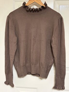 Beautiful Women's Ruffled Mock Neck Taupe-Brown Knit Pullover Sweater Size L